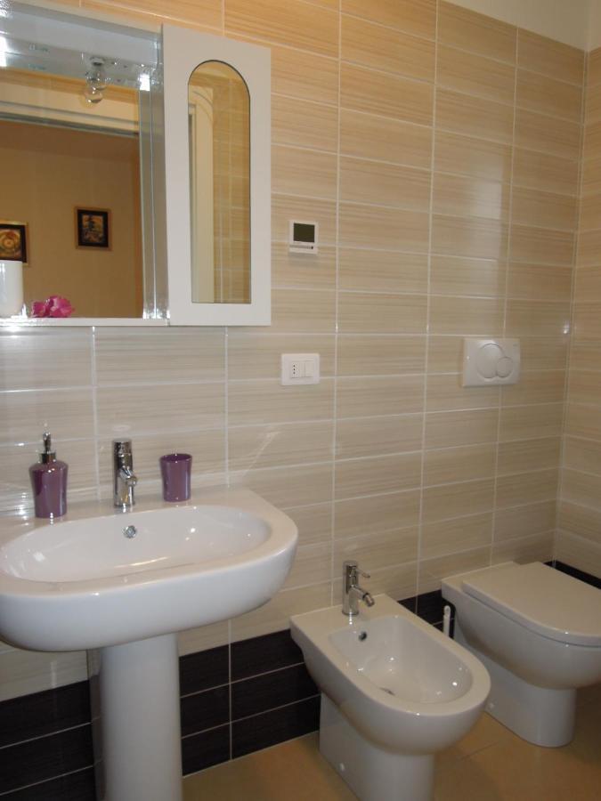 Nice Apartment With Huge Swimming Pool And Solarium Bibione Esterno foto